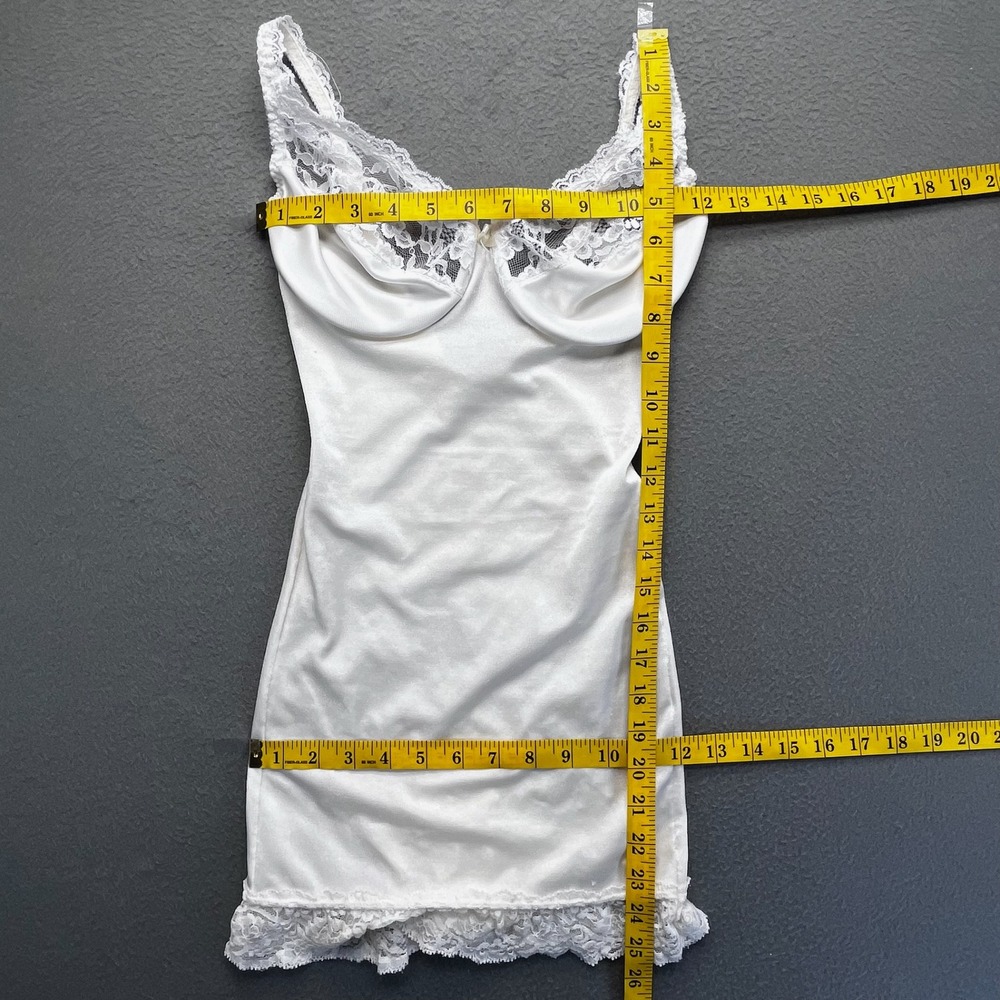 Vintage Women Full Slip White Lace Trim Underwire 34C Coquette Pinup Loungewear - Picture 5 of 8